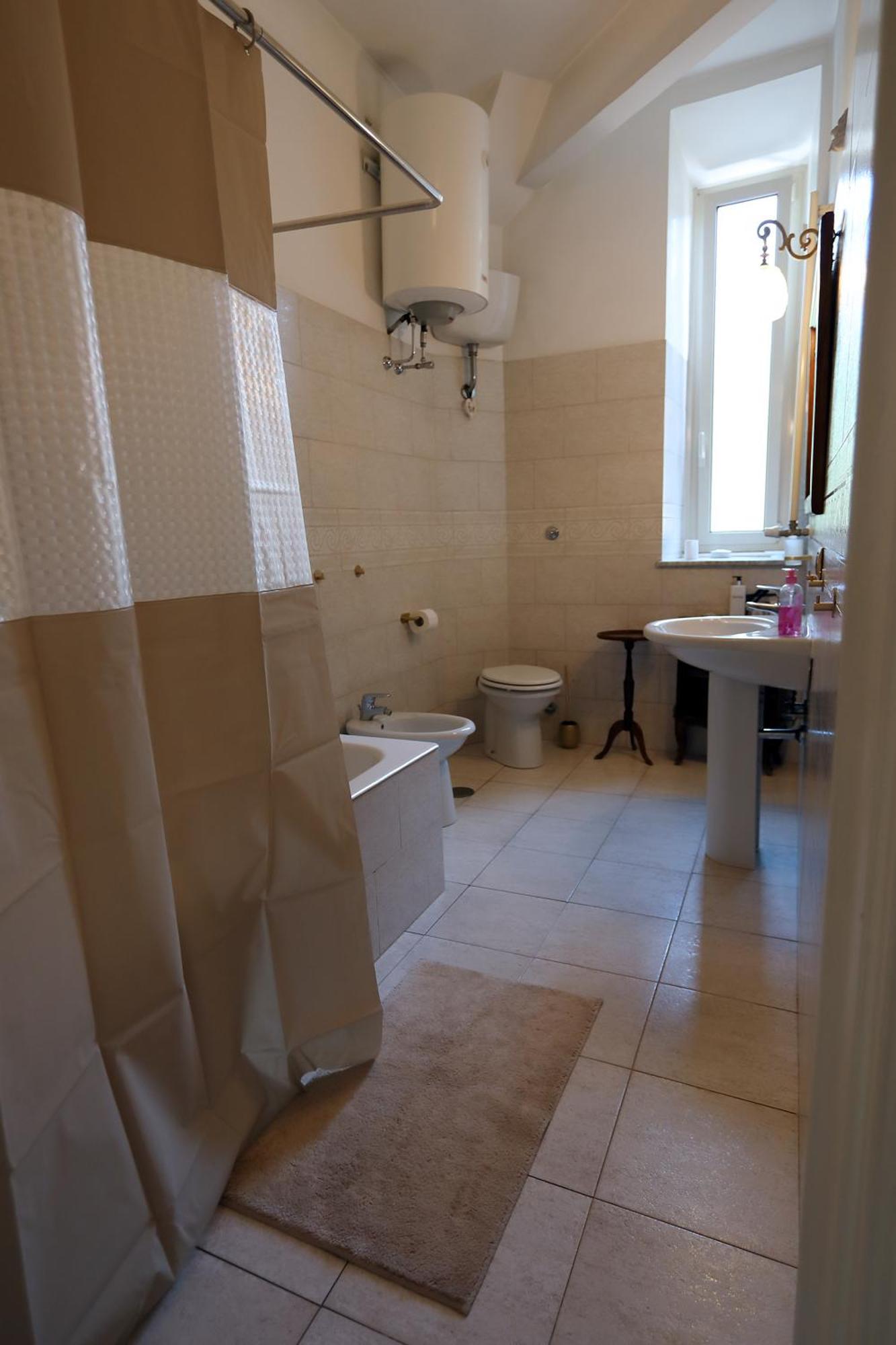 Domus Elisa Apartment Roma Ngoại thất bức ảnh