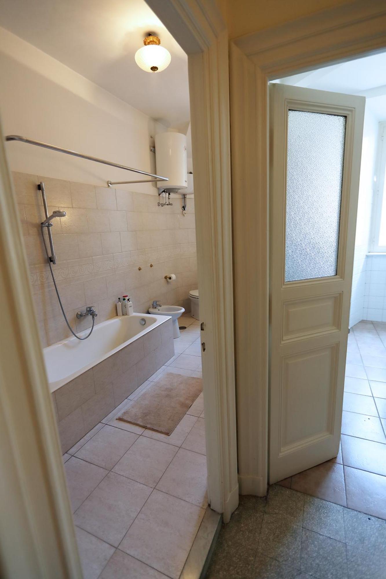 Domus Elisa Apartment Roma Ngoại thất bức ảnh