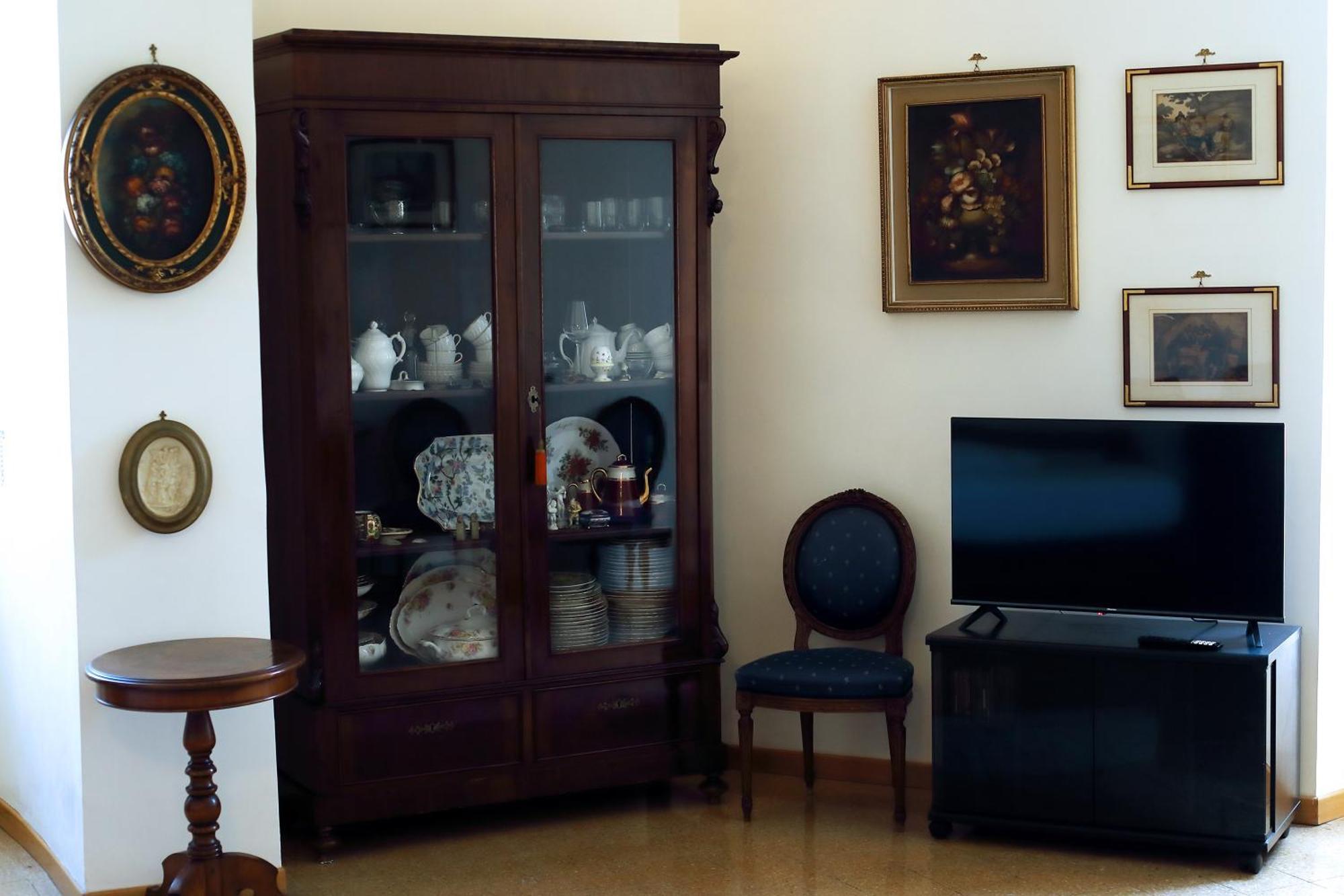 Domus Elisa Apartment Roma Ngoại thất bức ảnh