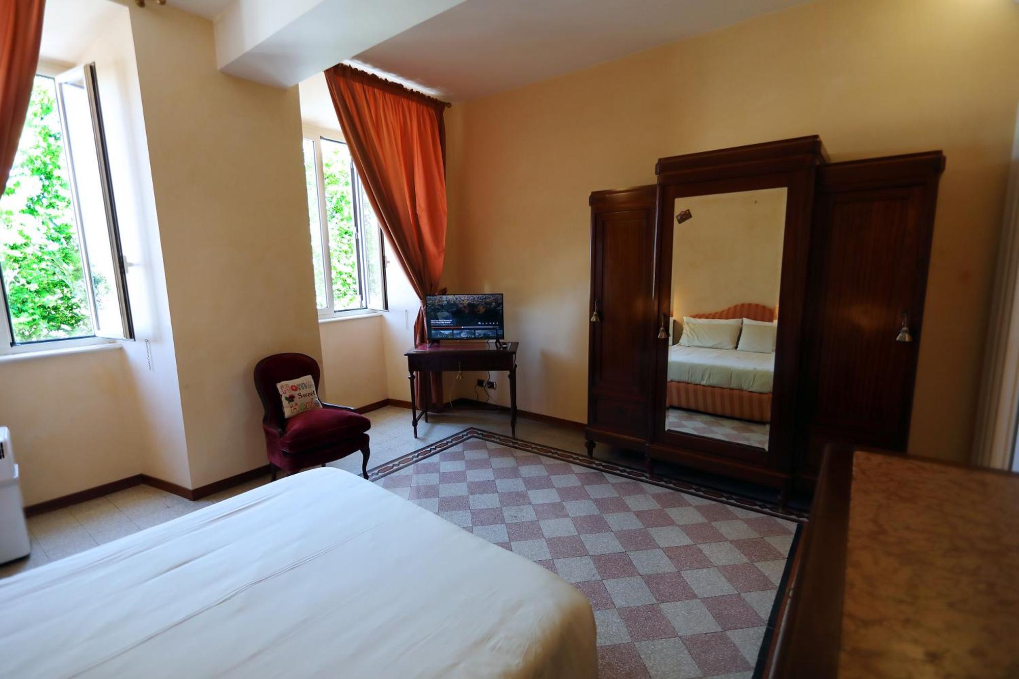 Domus Elisa Apartment Roma Ngoại thất bức ảnh